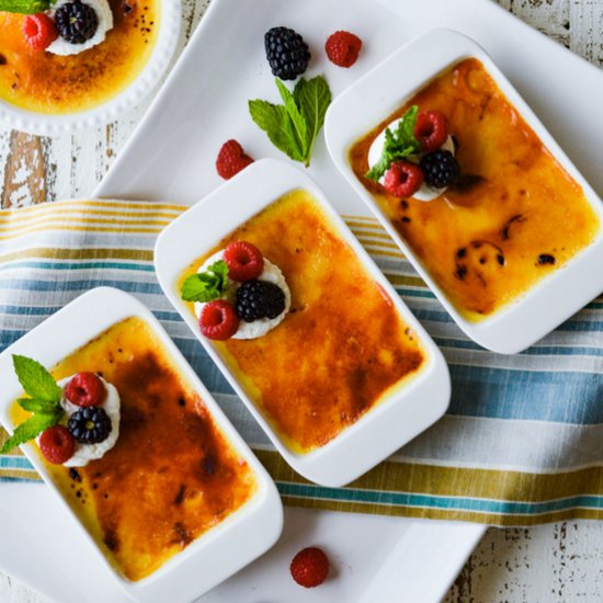 Classic Creamy Creme Brulee