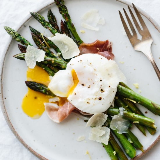 Asparagus with Poached Egg