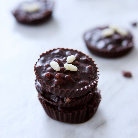 Crunchy Hemp Chocolate Cups