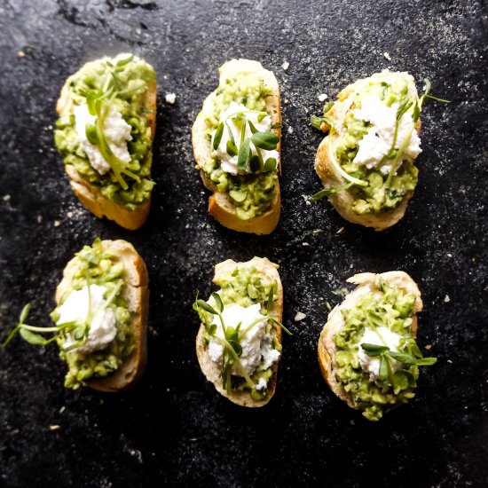 Avocado & Pea Crostini with Ricotta