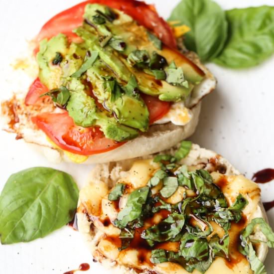 Avocado Egg Breakfast Sandwich