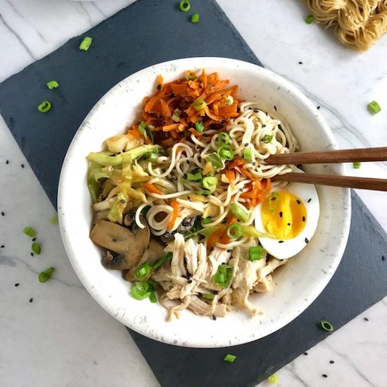 Chicken & Veggie Ramen Noodle Bowl