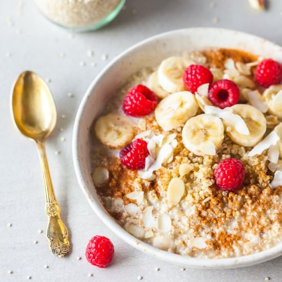 Vegan Quinoa Breakfast Bowl