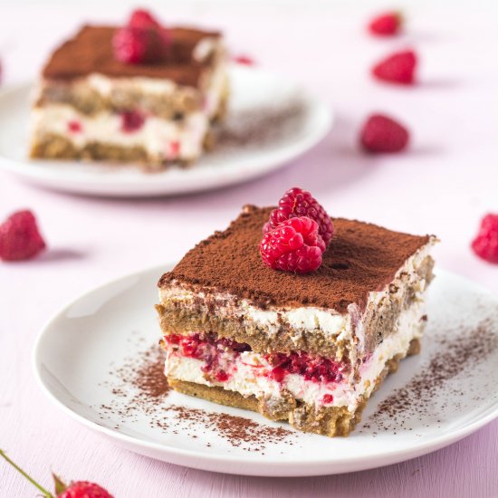 Easy Raspberry Tiramisu