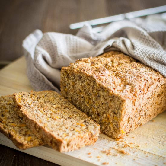 Carrot graham bread