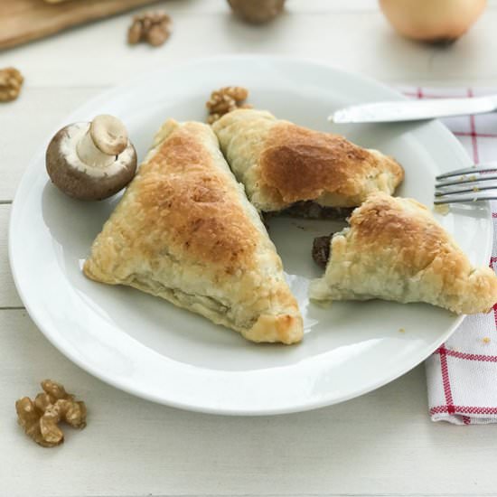 Puff Pastry Turnovers with Mushroom