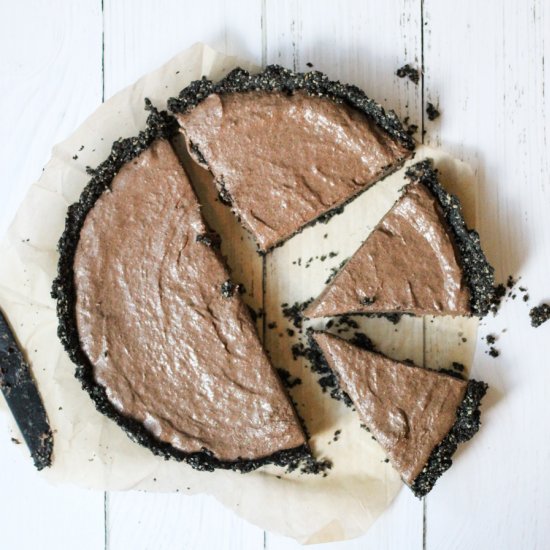 Raw Vegan Chocolate Cream Tart