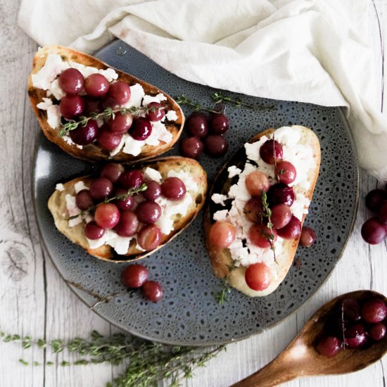 Roasted Grape and Chèvre Bruschetta