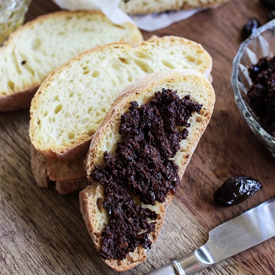 Black olive paste (tapenade)