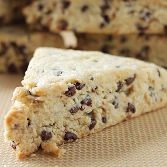 chocolate chip scones