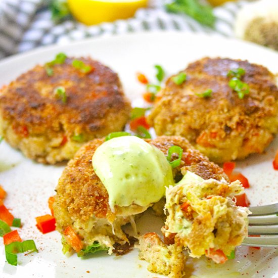 Lemon Basil Crab Cakes