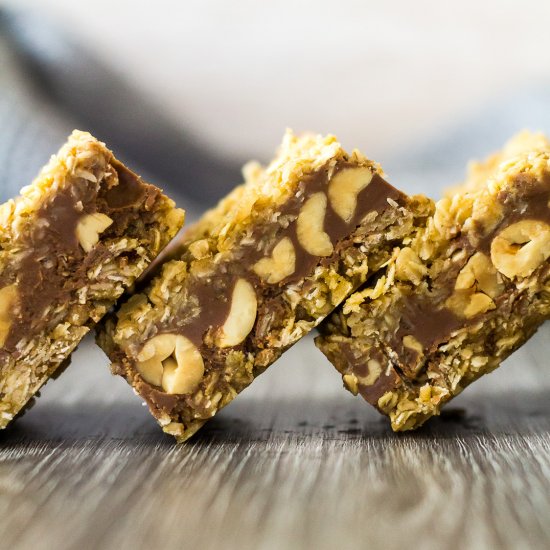 Chocolate Peanut Butter Oat Bars