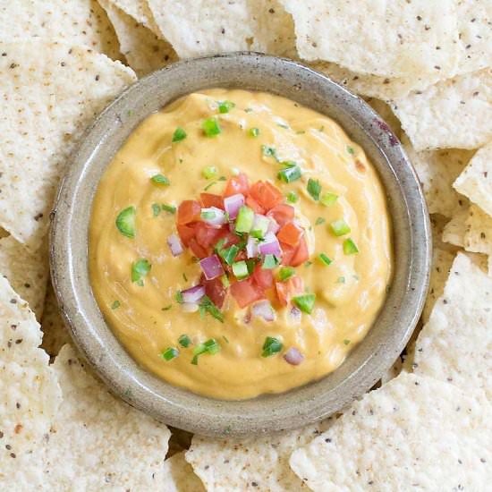 Spicy Instant Pot Cauliflower Queso