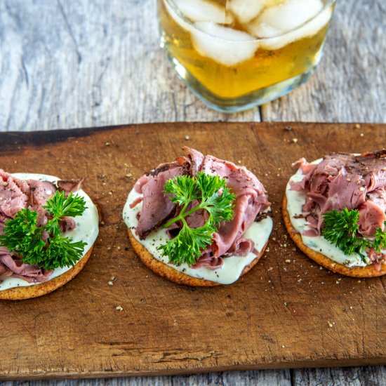 GARLIC AND HERB CHEESE SPREAD