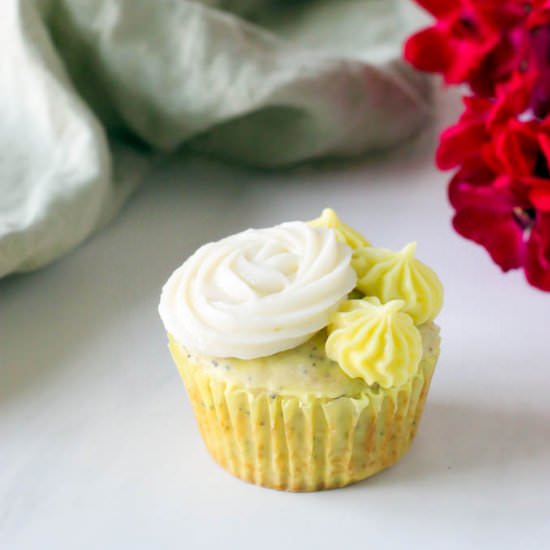 Lemon Poppyseed Cupcakes