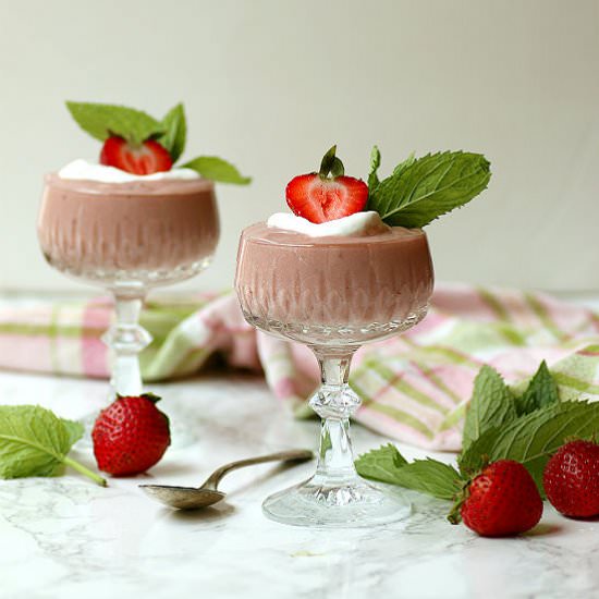 Fresh Strawberry Pudding