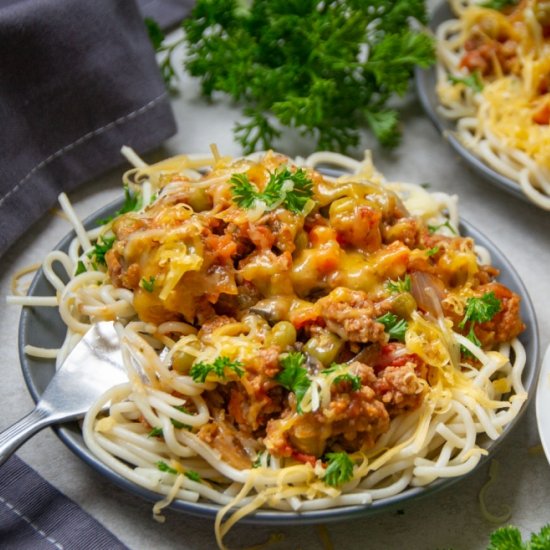 Spaghetti with beef and vegetables