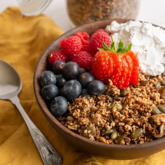 Quinoa Seed Granola