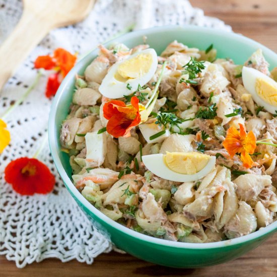 MACARONI SALAD WITH TUNA