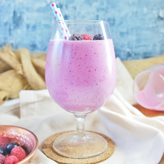 Mixed Berry Oat Smoothie