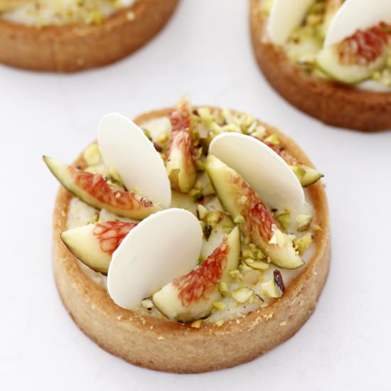 Vanilla Tart with Figs