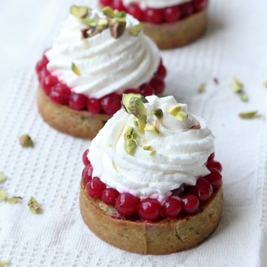 Mini Pistachio Pie