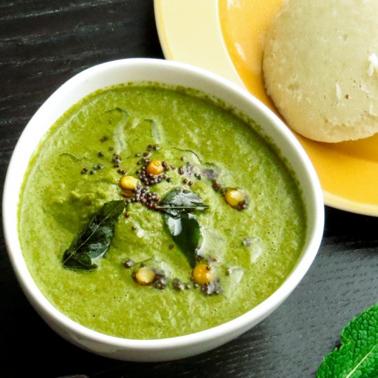 Instant Mint Coconut Chutney