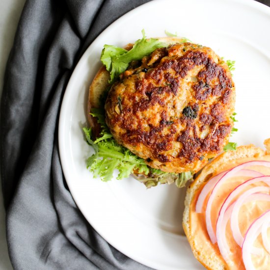 Salmon Burgers with Sriracha Mayo