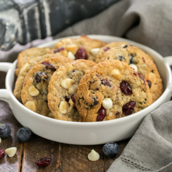 White Chocolate Berry Cookies