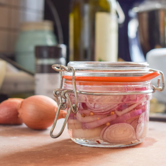 Easy Pickled Shallots