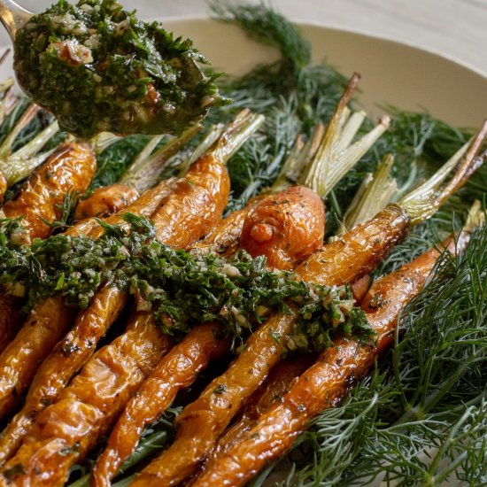 Roasted Carrots with Dill Pesto