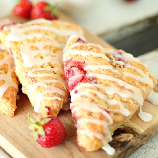 Fresh Strawberry Scones