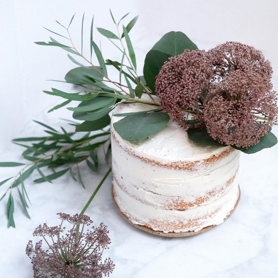 naked cake