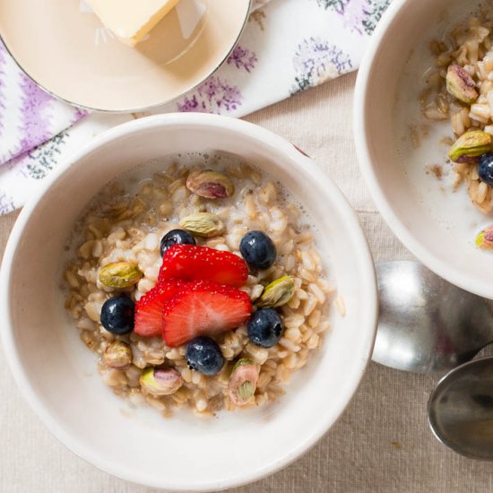 Oat Groats w/ Fruit & Nuts