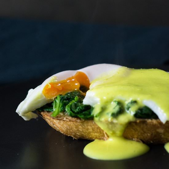 Eggs Florentine with Artisan Bread