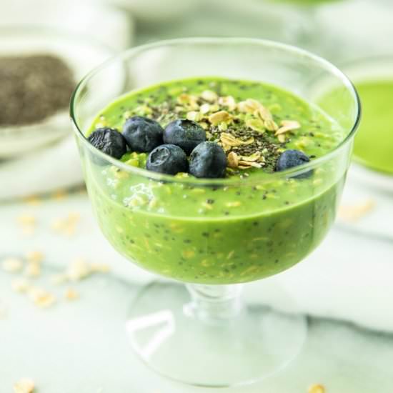 Matcha Collagen Overnight Oats