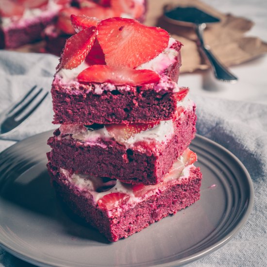 Vegan beetroot brownies