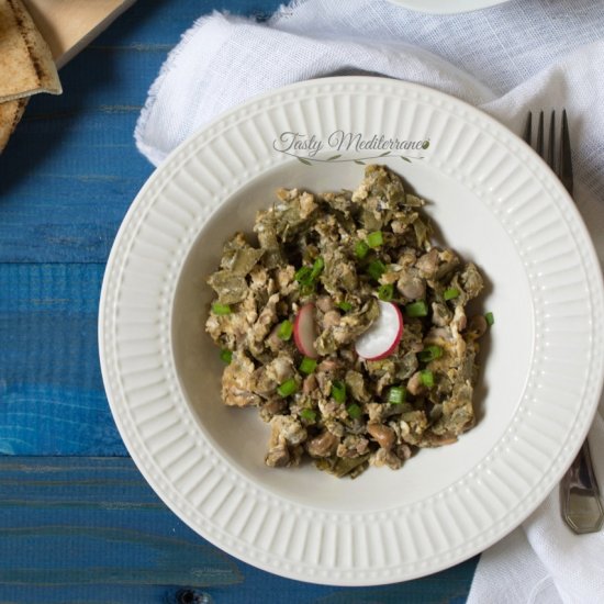 Mediterranean broad beans with eggs