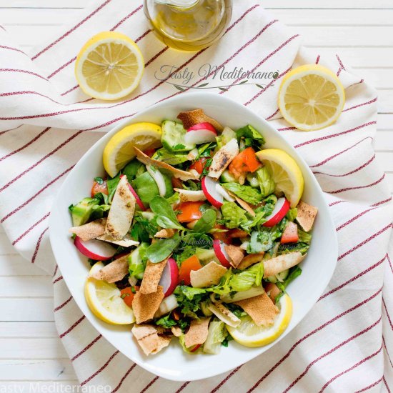 Lebanese Fattoush Salad