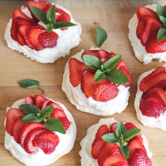 Strawberry Mini Pavlovas