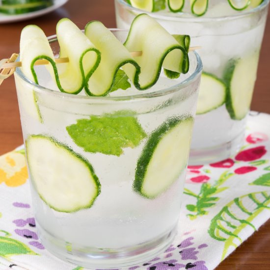 Cucumber Lime Vodka Fizz