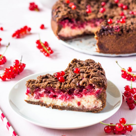 Currant Cream Cheese Crumble Cake