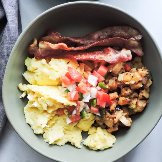 Easy Breakfast Burrito Bowl