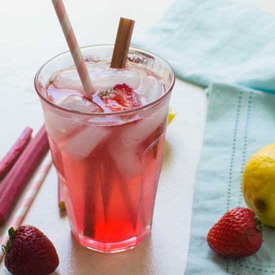 Sparkling Rhubarb Ginger Lemonade