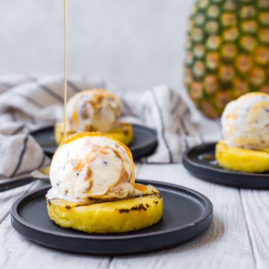 Grilled Pineapple with ice cream