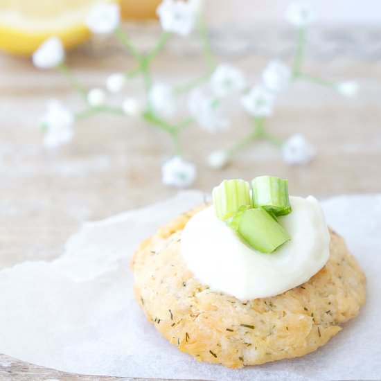 MINI SALMON DILL CAKES