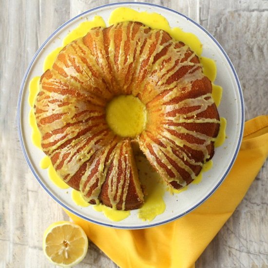 Lemon Pudding Bundt Cake