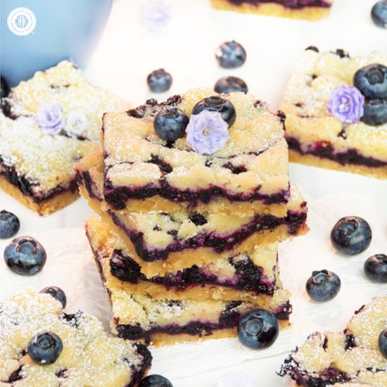 Blueberry Streusel Bars