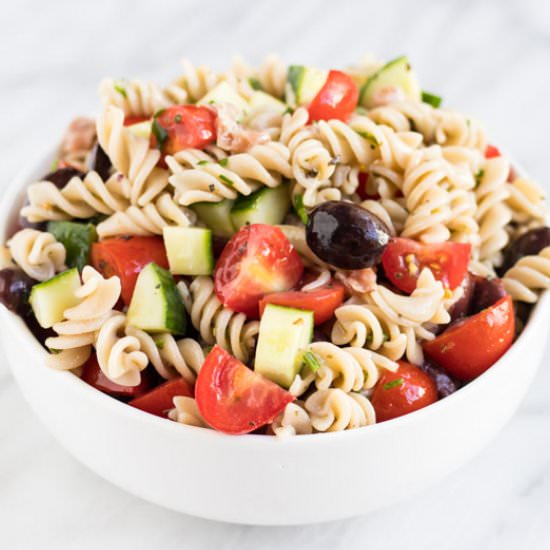 Low FODMAP Italian Pasta Salad