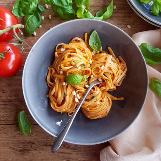 Roasted Red Pepper Fettuccine